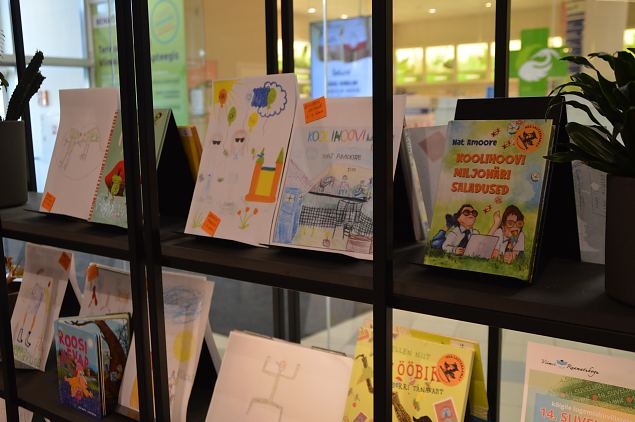 Joonistatud raamatukaante n�itus 